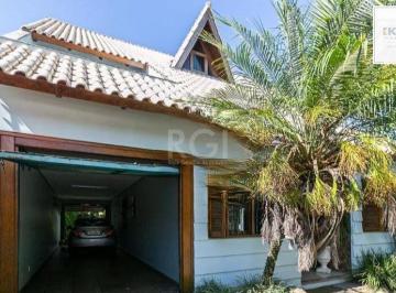 Casa · 336m² · 4 Quartos · 2 Vagas · Casa para Venda - 336m², 4 dormitórios, sendo 1 suites, 2 vagas - Camaquã