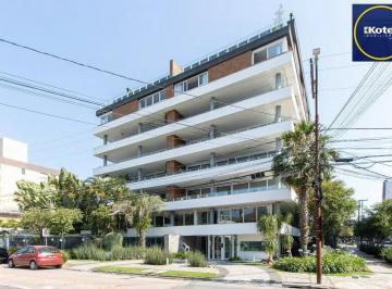 Apartamento · 230m² · 3 Quartos · 3 Vagas · Apartamento à venda - em Menino Deus