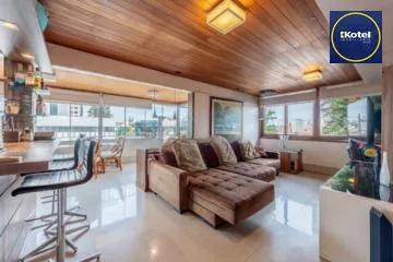Apartamento · 211m² · 4 Quartos · 2 Vagas · Cobertura 211 m2 03 dormitórios nos Alto da Cristóvão Colombo