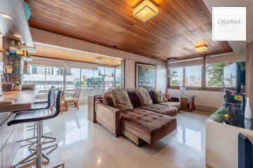 Apartamento · 211m² · 4 Quartos · 2 Vagas · Cobertura 211 m2 03 dormitórios nos Alto da Cristóvão Colombo