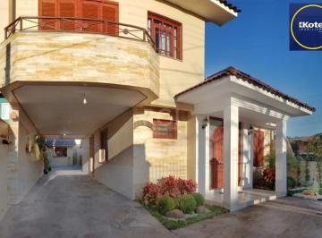 Casa · 294m² · 3 Quartos · 6 Vagas · Casa para Venda - 293.76m², 3 dormitórios, sendo 1 suites, 6 vagas - Guarujá