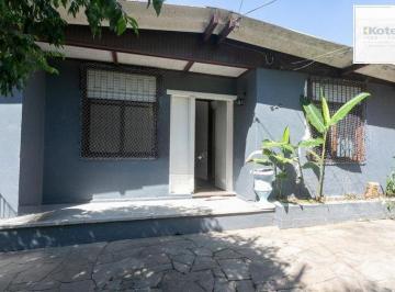Casa · 54m² · 3 Quartos · 2 Vagas · Casa com 3 dormitórios e 2 vagas no Bairro Parque dos Maias