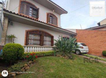 Casa · 244m² · 4 Quartos · 6 Vagas · Casa à venda - em Cavalhada