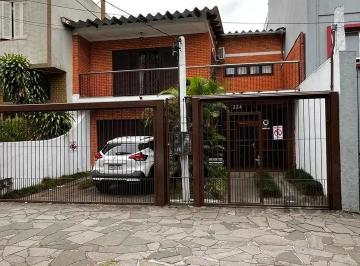 Casa · 267m² · 5 Quartos · 4 Vagas · Apartamentos com 5 quartos, 2 suítes, 4 vagas de garagem, no bairro Santana, Por
