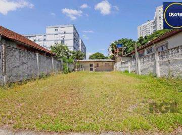 Terreno · 300m² · Terreno à venda - em Partenon