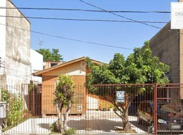 Casa · 180m² · 3 Quartos · 3 Vagas · Casa para Venda - 180m², 3 dormitórios, sendo 1 suites, 3 vagas - Sarandi