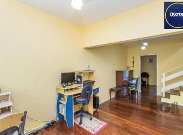 Casa · 293m² · 3 Quartos · 7 Vagas · Casa com 3 Quartos à Venda, 293 m² por R$ 650.000