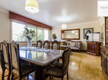 Apartamento · 133m² · 3 Quartos · 1 Vaga · Apartamento de 3 dormitórios e 133m² à venda em Centro Histórico, Porto Alegre.