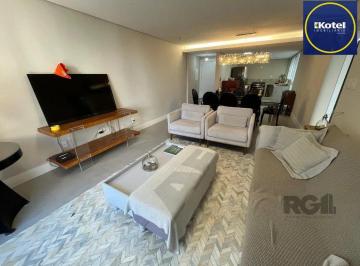 Apartamento · 105m² · 3 Quartos · 1 Vaga · Apartamento de três quartos, suíte e uma vaga de garagem no bairro Independência