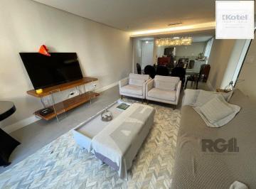 Apartamento · 105m² · 3 Quartos · 1 Vaga · Apartamento de três quartos, suíte e uma vaga de garagem no bairro Independência