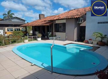 Casa · 140m² · 3 Quartos · 9 Vagas · Casa 3 dormitórios, sendo 1 suite, 9 vagas - bairro Ponta Grossa Porto Alegre RS