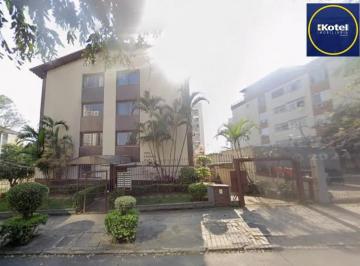 Apartamento · 68m² · 2 Quartos · 1 Vaga · Apartamento no bairro Vila Ipiranga de 2 dormitórios e vaga