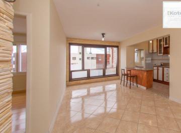 Apartamento · 40m² · 1 Quarto · 1 Vaga · Apartamento de 1 dormitório e 1 vaga de garagem no bairro Rio Branco
