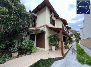 Casa · 110m² · 2 Quartos · 1 Vaga · Casa à venda - em Teresópolis