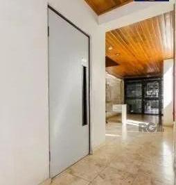 Comercial · 37m² · 1 Quarto · Comercial à venda - em Petrópolis