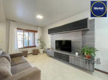 Casa · 121m² · 3 Quartos · 2 Vagas · Excelente casa de 121m² com 3 dormitórios e 2 vagas.