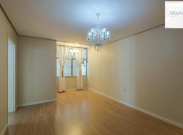 Apartamento · 80m² · 3 Quartos · Apartamento de 80 m²semi mobiliado, 3 dormitórios e 1 suíte no Centro Histórico