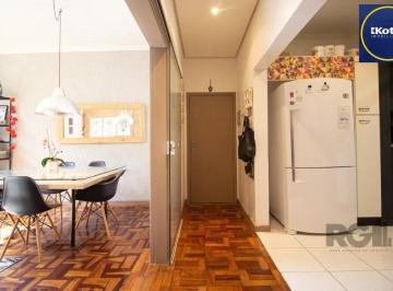 Apartamento · 82m² · 3 Quartos · 3 Vagas · Apartamento de 3 dormitórios no bairro Petrópolis