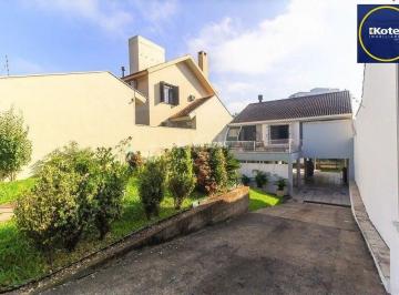 Casa · 227m² · 3 Quartos · 4 Vagas · Casa para Venda - 227m², 3 dormitórios, sendo 1 suites, 4 vagas - Azenha
