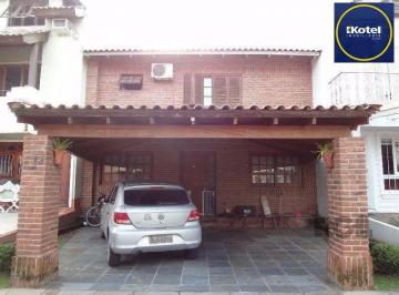 Casa · 248m² · 3 Quartos · 2 Vagas · Casa à venda - em Cavalhada