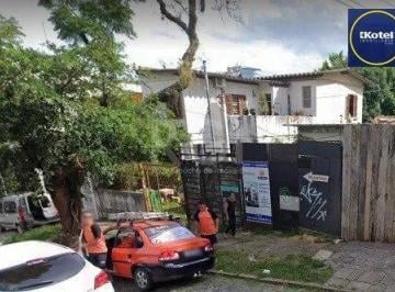 Casa · 182m² · 2 Quartos · 1 Vaga · Casa à venda - em Rio Branco