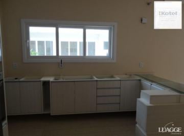 Casa · 305m² · 3 Quartos · 4 Vagas · Casa para Venda - 305m², 3 dormitórios, sendo 3 suites, 4 vagas - Nonoai