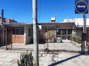 Casa · 121m² · 3 Quartos · 2 Vagas · Casa para Venda - 121m², 3 dormitórios, sendo 1 suites, 2 vagas - Restinga