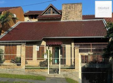 Casa · 432m² · 4 Quartos · 2 Vagas · Casa com 4 dormitórios no bairro nonoai