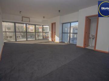 Comercial · 48m² · 2 Vagas · Conjunto/Sala para Locação/Aluguel - 40m², 0 dormitórios, Petrópolis