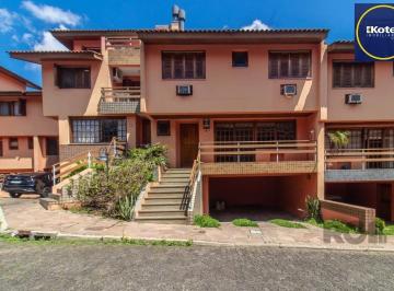 Casa · 286m² · 3 Quartos · 4 Vagas · Casa à venda - em Menino Deus