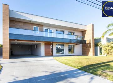Casa · 560m² · 5 Quartos · 4 Vagas · Linda Casa de 5 suítes com fundos Lago no TerraVille