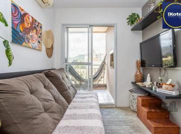 Apartamento · 52m² · 2 Quartos · 1 Vaga · Apartamento 2 dormitorios vaga e infra no Teresópolis