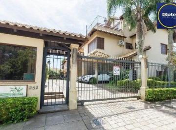 Casa · 219m² · 3 Quartos · 2 Vagas · Casa à venda - em Tristeza