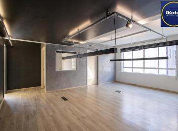 Comercial · 43m² · 6 Quartos · Andar inteiro de 214 m²