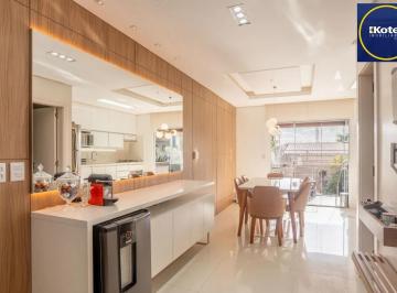 Casa · 177m² · 3 Quartos · 2 Vagas · Deslumbrante casa 3 suítes, 4 Banh, 2 vagas cobertas, Guarujá POA RS