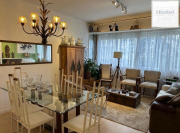 Apartamento · 114m² · 3 Quartos · 1 Vaga · Vende-se apartamento com 3 quartos(1 suíte), 114m² e 1 vaga - Moinhos de Vento