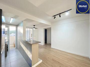 Apartamento · 50m² · 2 Quartos · 1 Vaga · Apartamento de 2 dormitórios, sacada e churrasqueira e vaga coberta.