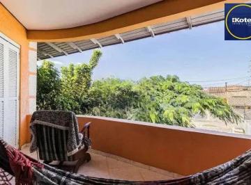 Casa · 230m² · 4 Quartos · 2 Vagas · Casa à venda - no Jardim Leopoldina