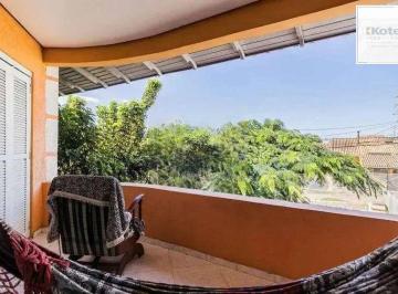 Casa · 230m² · 4 Quartos · 2 Vagas · Casa à venda - no Jardim Leopoldina