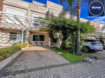 Casa · 163m² · 4 Quartos · 2 Vagas · Casa Condominio a Venda - 196.38m², 4 dormitórios,  2 suites, 2 vagas  Vila Nova