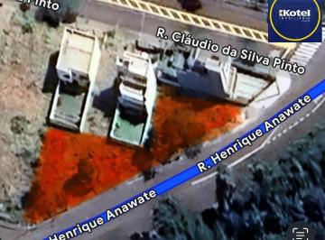 Terreno · 333m² · Terreno à venda no bairro Guarujá, com área total de 332,91m²