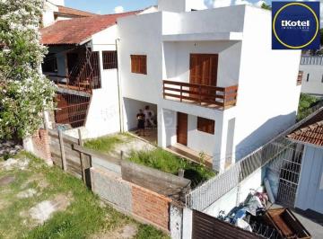 Casa · 23m² · 3 Quartos · 1 Vaga · Casa para Venda - 23m², 3 dormitórios, sendo 1 suites, 1 vaga - Medianeira