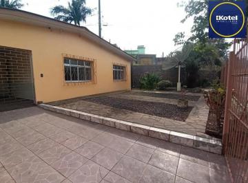Casa · 122m² · 2 Quartos · 3 Vagas · Casa de 2 dormitórios no bairro Campo Novo