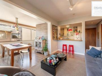 Apartamento · 77m² · 2 Quartos · 2 Vagas · Apartamento com 2 quartos, sendo 1 suíte e 2 vagas no bairro Bela Vista