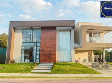 Casa · 438m² · 5 Quartos · 2 Vagas · Casa à venda - em Porto Alegre