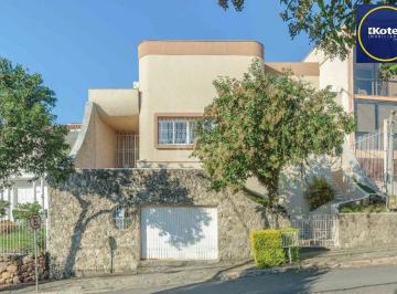 Casa · 400m² · 4 Quartos · 4 Vagas · Casa a venda com 400m², bairro, Teresópolis