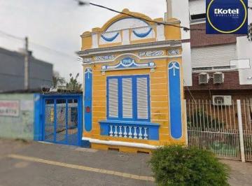 Casa · 300m² · 4 Quartos · 4 Vagas · Compre propriedade para fins residenciais e comerciais localizada na rua Joaquim
