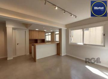 Apartamento · 67m² · 2 Quartos · 1 Vaga · Apartamento semi mobiliado, 67m², 2 dormitórios, 1 vaga no bairro Petrópolis