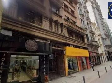 Apartamento · 122m² · 2 Quartos · Apartamento no Centro com 122m²