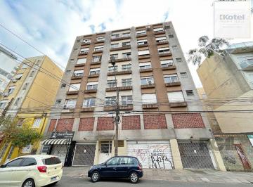 Apartamento · 40m² · 1 Quarto · Apartamento de um dormitório na rua Washington Luiz, Centro Histórico de Porto A